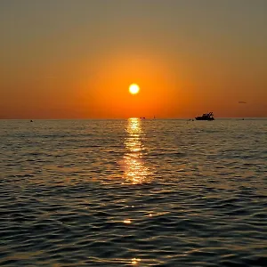 Elegance Sea View In Orbi City Aparthotel