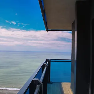 Orbi With Sea View شقة فندقية
